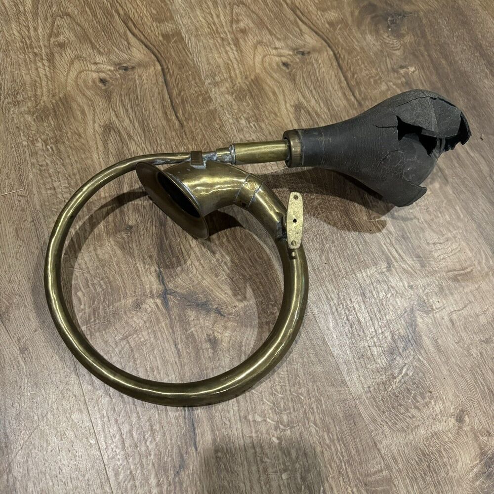 Antique Circular Brass Bulb Car Horn With Mount- Model T - Needs New Bubble -BUB